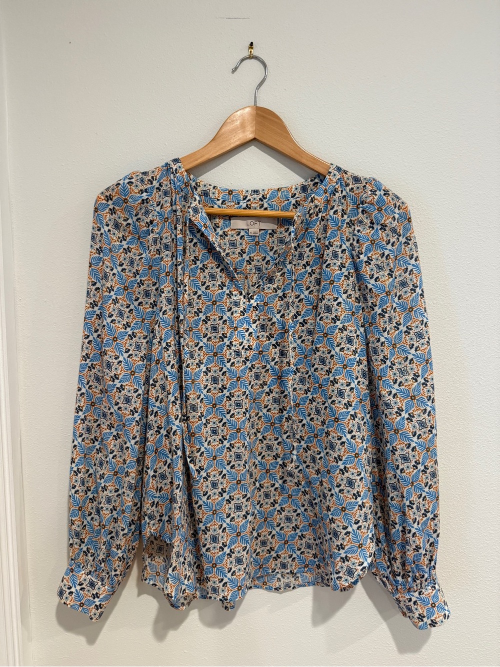 LOFT Blue and Cream Geometric Floral Long-Sleeve Blouse